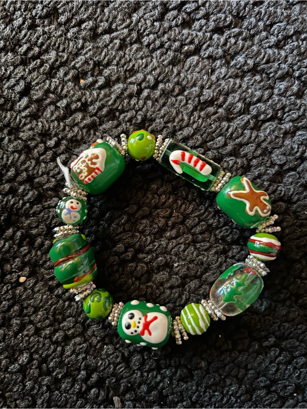 Holiday Green Glass Bead Bracelet with Festive Charms ☃️
